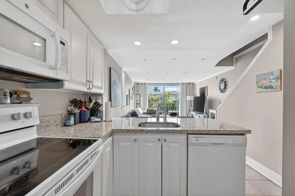 1531 SE 15th Fort Lauderdale FL 33316