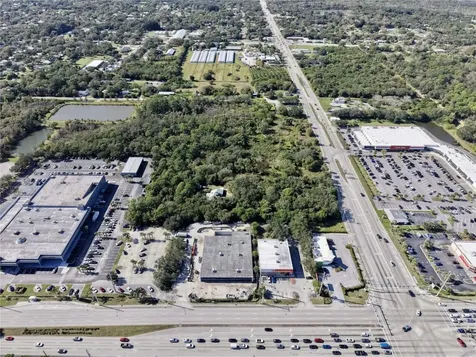 511 W Midway Road Fort Pierce FL 34982