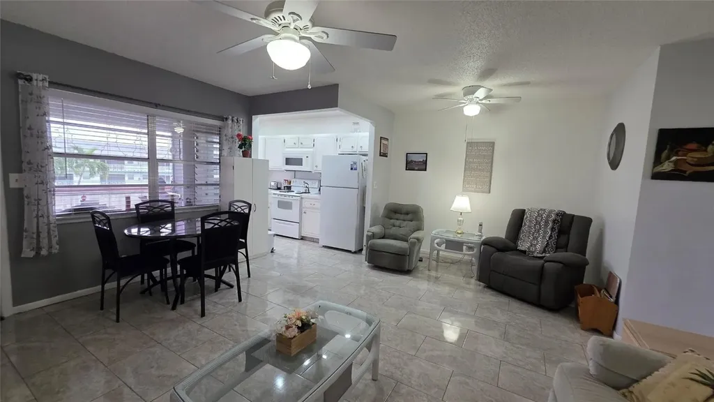 5300 Washington Street Hollywood FL 33021