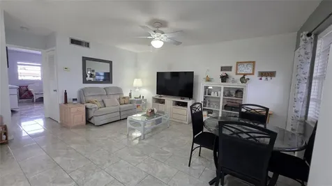 5300 Washington Street Hollywood FL 33021