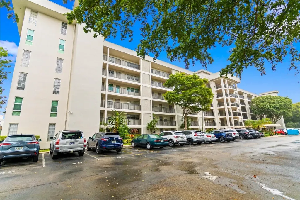 3000 S Course Drive Pompano Beach FL 33069
