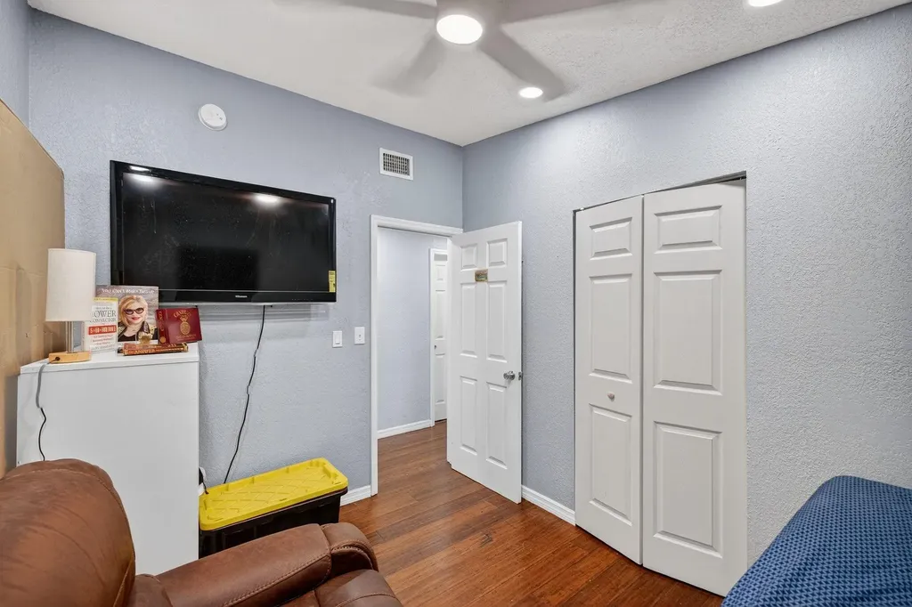 300 SW 25th Avenue Fort Lauderdale FL 33312