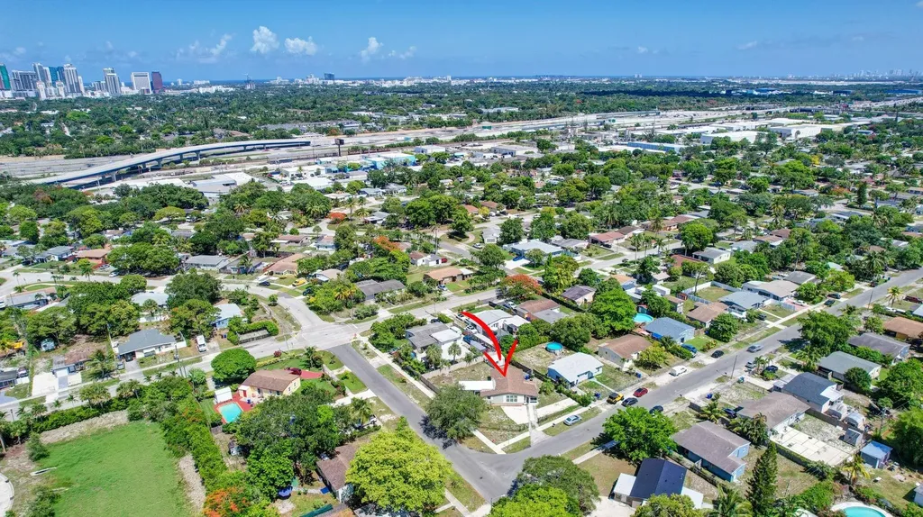 300 SW 25th Avenue Fort Lauderdale FL 33312