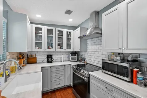 300 SW 25th Avenue Fort Lauderdale FL 33312