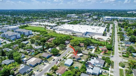 300 SW 25th Avenue Fort Lauderdale FL 33312