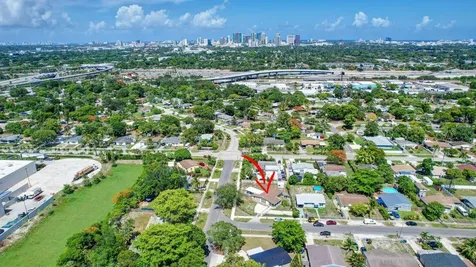 300 SW 25th Avenue Fort Lauderdale FL 33312