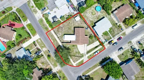 300 SW 25th Avenue Fort Lauderdale FL 33312