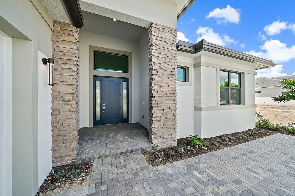9513 St Germain Drive Palm Beach Gardens FL 33412