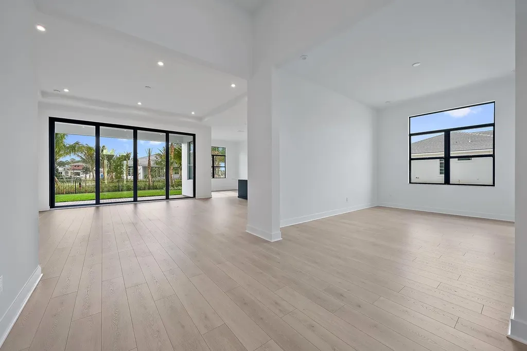 9513 St Germain Drive Palm Beach Gardens FL 33412