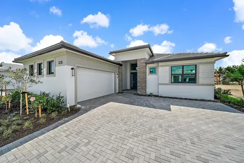 9513 St Germain Drive Palm Beach Gardens FL 33412