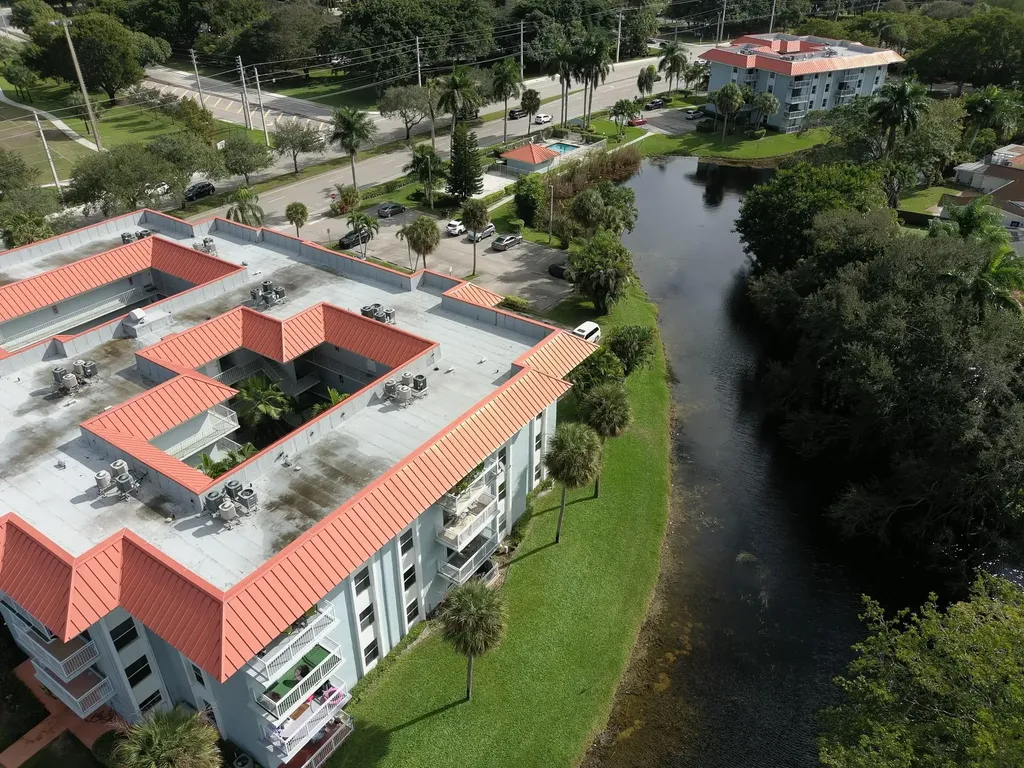 505 S Pine Island Road Fort Lauderdale FL 33324