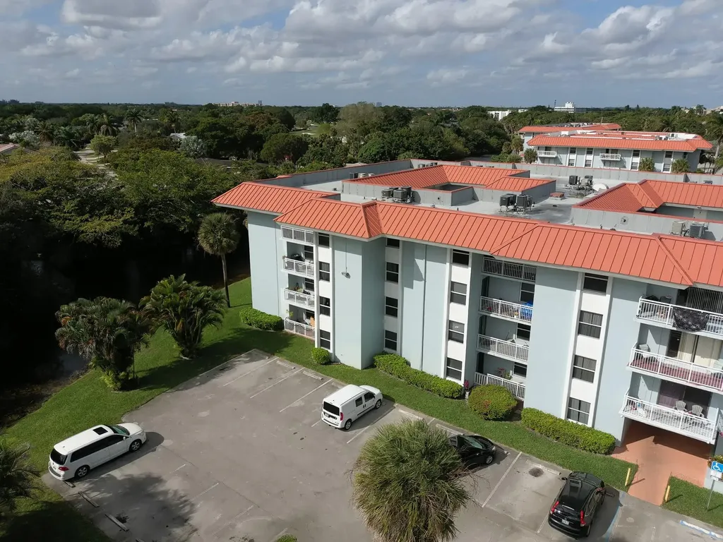505 S Pine Island Road Fort Lauderdale FL 33324