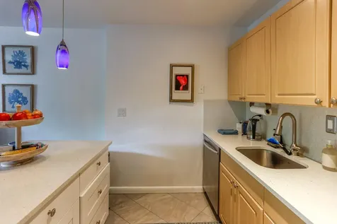 505 S Pine Island Road Fort Lauderdale FL 33324
