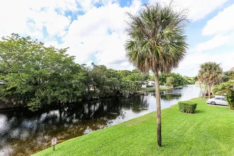 505 S Pine Island Road Fort Lauderdale FL 33324