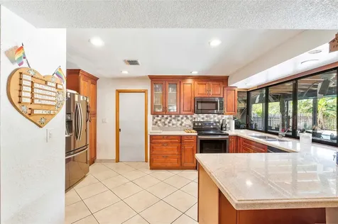 1678 NW 36th Court Oakland Park FL 33309
