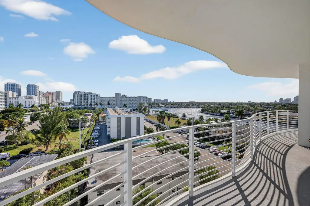 612 Bayshore Drive Fort Lauderdale FL 33304