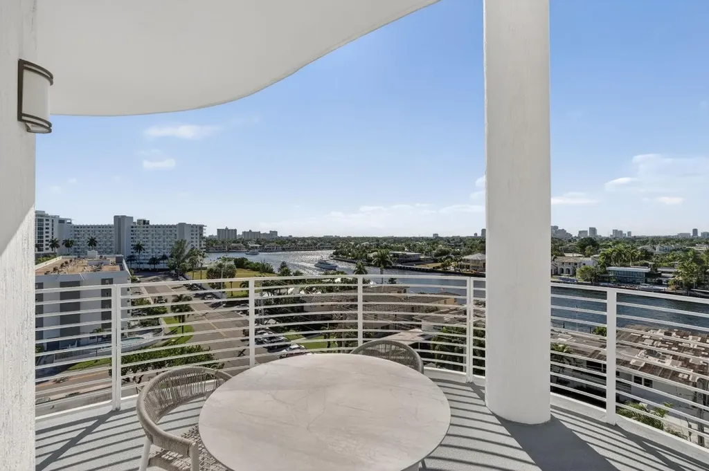 612 Bayshore Drive Fort Lauderdale FL 33304