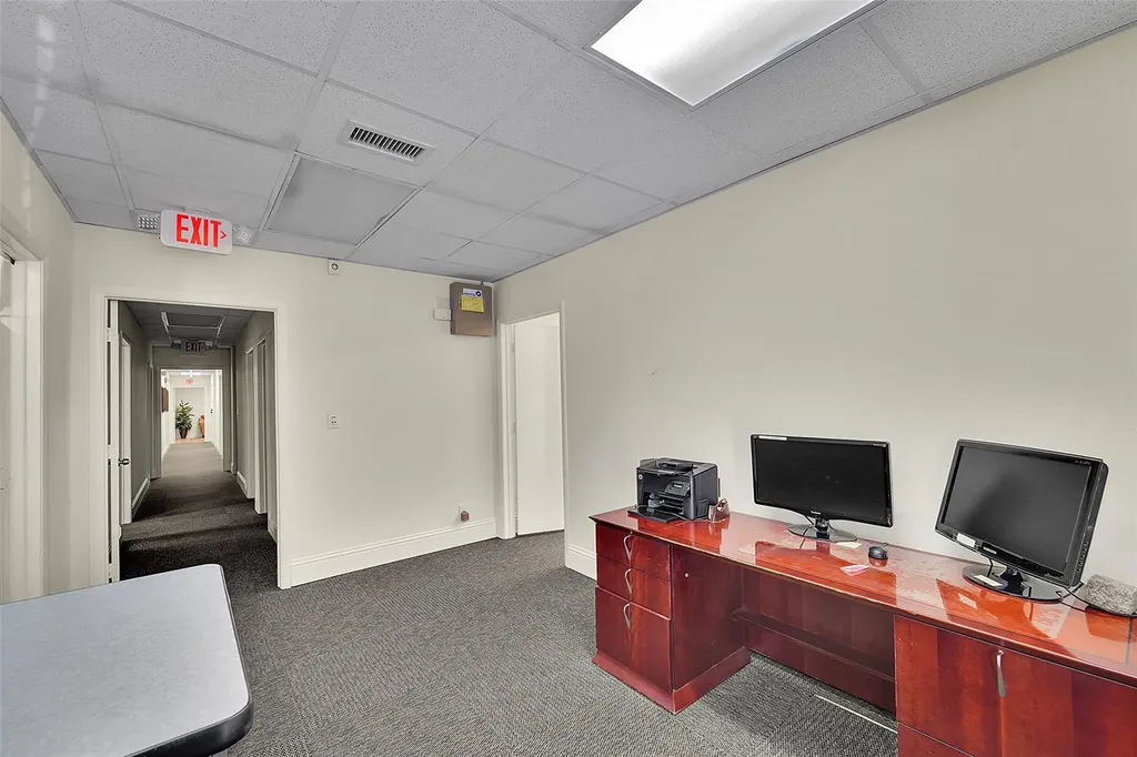 1400 E Oakland Park Boulevard Oakland Park FL 33334