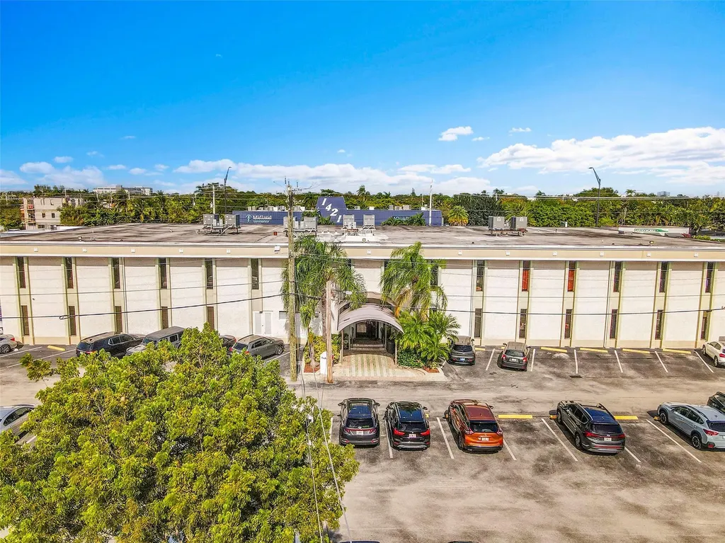 1400 E Oakland Park Boulevard Oakland Park FL 33334