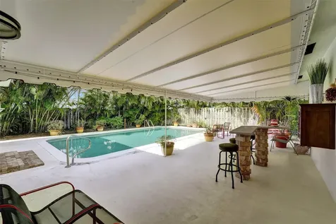 4731 NE 13 Avenue Oakland Park FL 33334