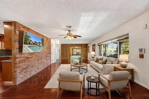 4731 NE 13 Avenue Oakland Park FL 33334