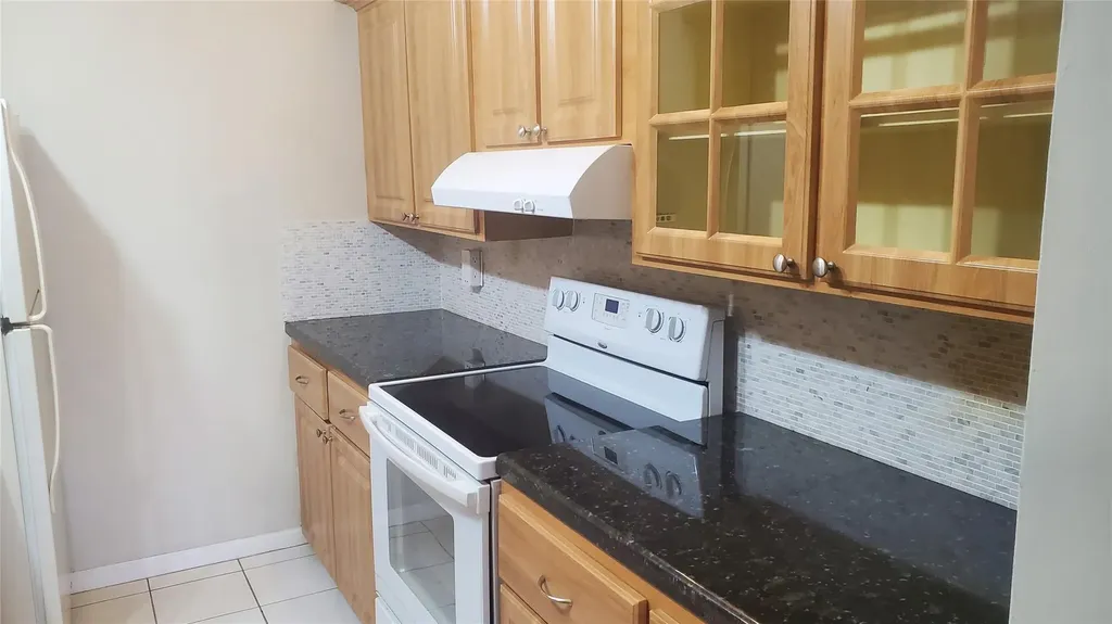 3910 Crystal Lake Drive Deerfield Beach FL 33064