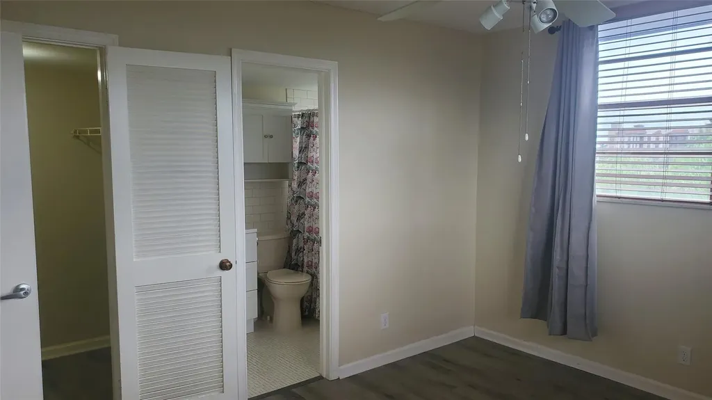3910 Crystal Lake Drive Deerfield Beach FL 33064
