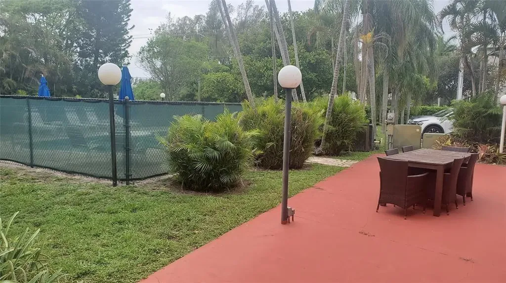 3910 Crystal Lake Drive Deerfield Beach FL 33064