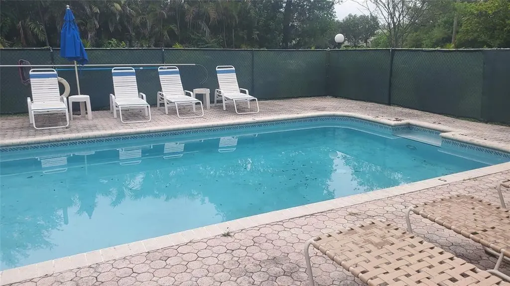 3910 Crystal Lake Drive Deerfield Beach FL 33064