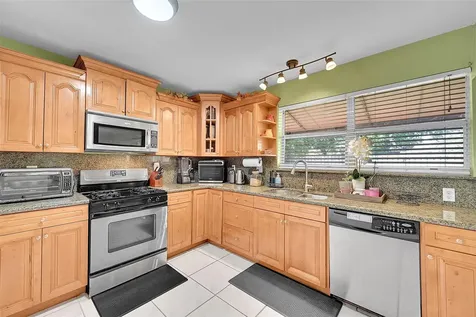 5991 NW 13th Street Sunrise FL 33313