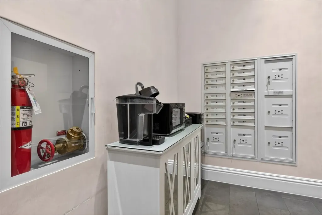 455 E Palmetto Park Road Boca Raton FL 33432
