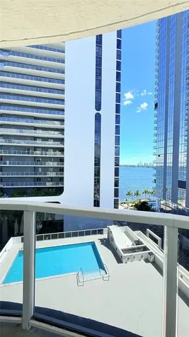 601 NE 23rd Street Miami FL 33137