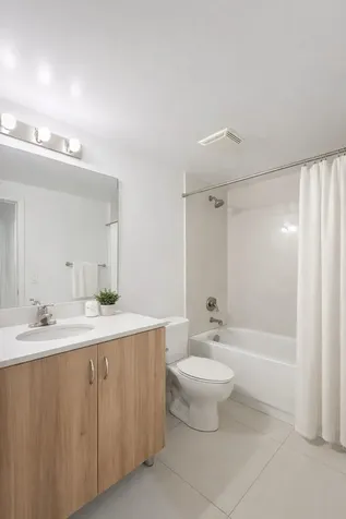 601 NE 23rd Street Miami FL 33137