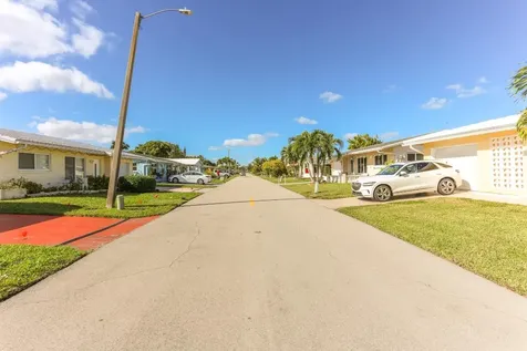 4513 NW 44th Street Tamarac FL 33319