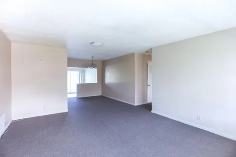 4513 NW 44th Street Tamarac FL 33319