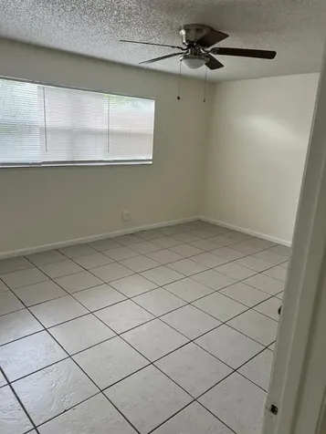 950 SW 74th Avenue North Lauderdale FL 33068