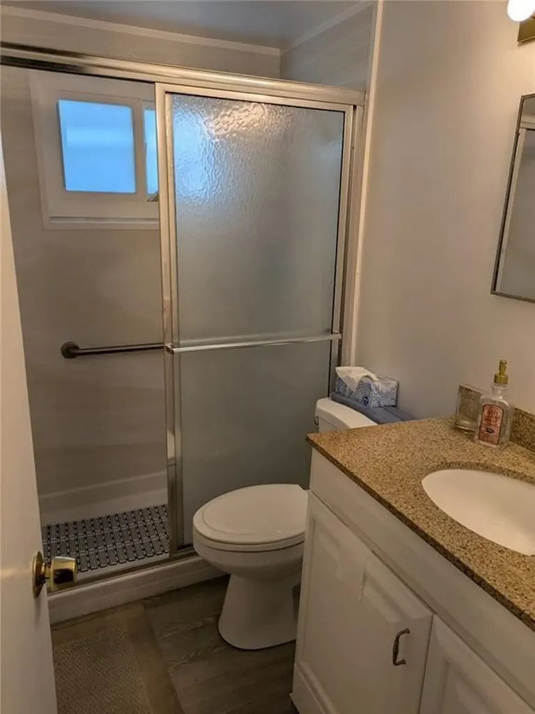 2115 NE 42nd Court Lighthouse Point FL 33064