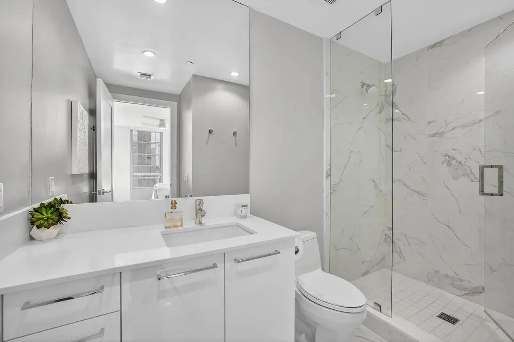 100 E Las Olas Boulevard Fort Lauderdale FL 33301