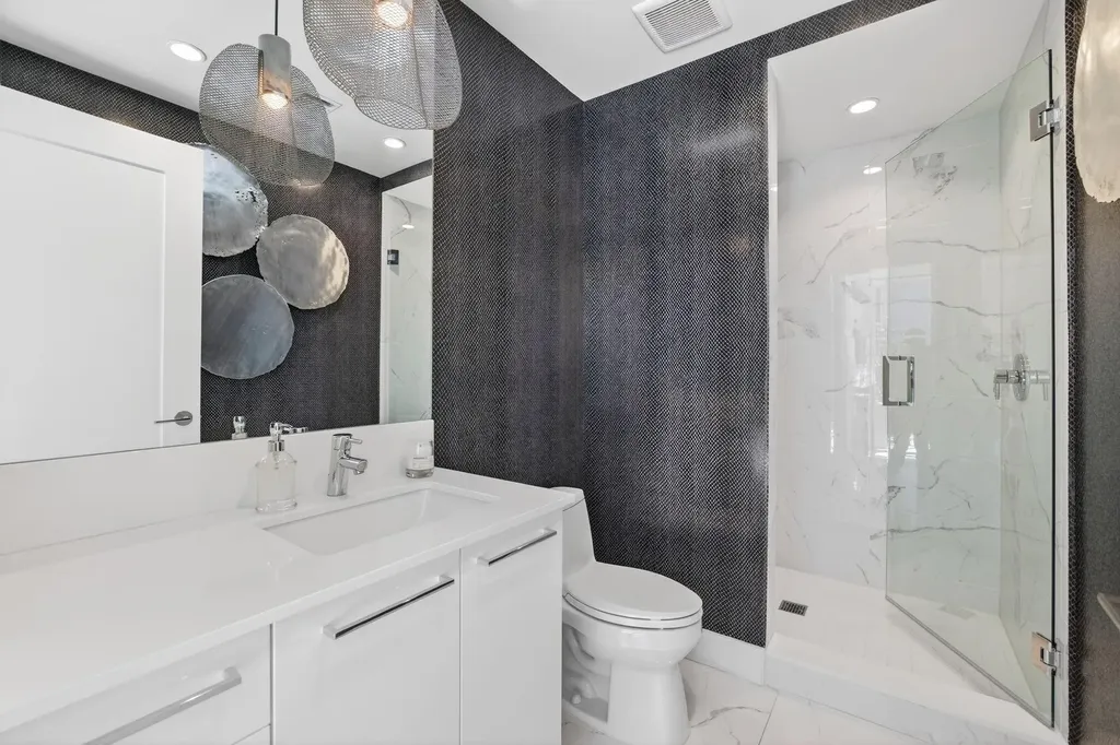 100 E Las Olas Boulevard Fort Lauderdale FL 33301