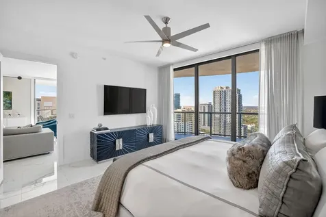 100 E Las Olas Boulevard Fort Lauderdale FL 33301