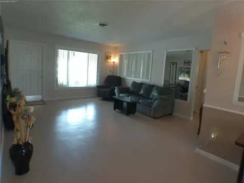 4600 NW 43rd Street Lauderdale Lakes FL 33319