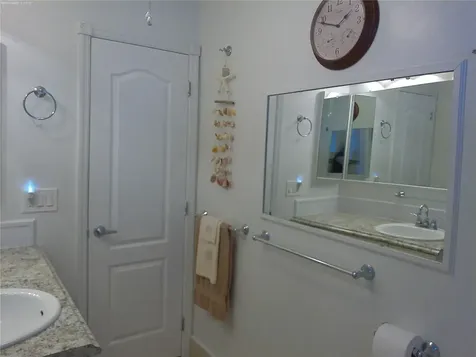 4600 NW 43rd Street Lauderdale Lakes FL 33319