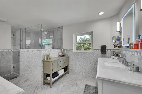 3999 NE 15th Avenue Oakland Park FL 33334