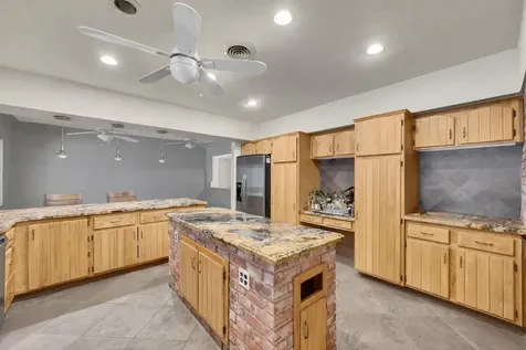 3999 NE 15th Avenue Oakland Park FL 33334
