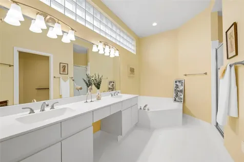 608 Misty Oaks Lane Pompano Beach FL 33069