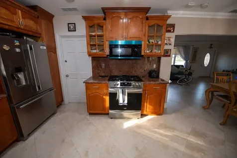 11040 NW 16th Street Pembroke Pines FL 33026