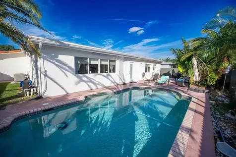 11040 NW 16th Street Pembroke Pines FL 33026