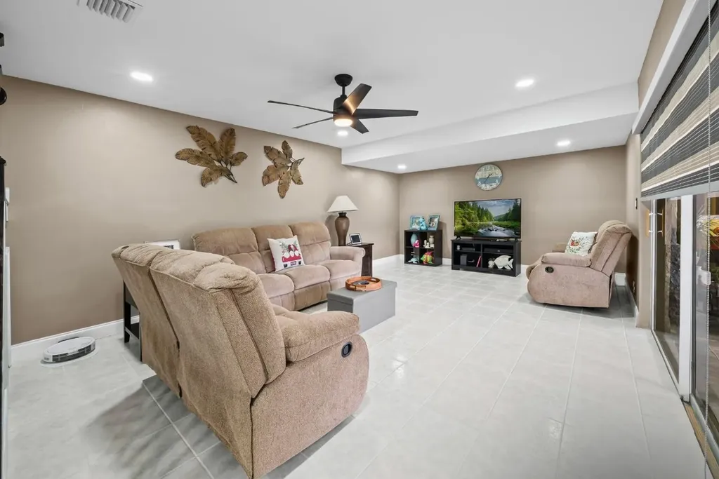 747 NW 30th Avenue Delray Beach FL 33445