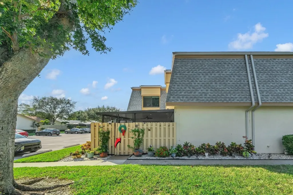 747 NW 30th Avenue Delray Beach FL 33445