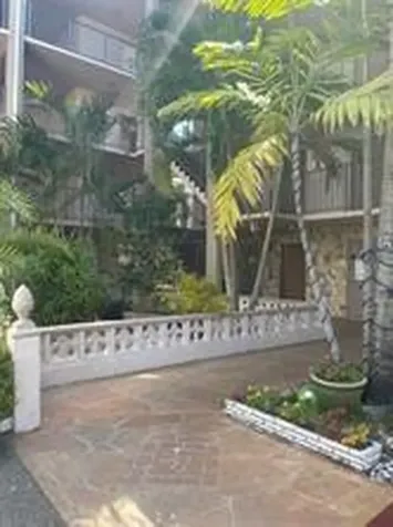 2821 Somerset Drive Lauderdale Lakes FL 33311